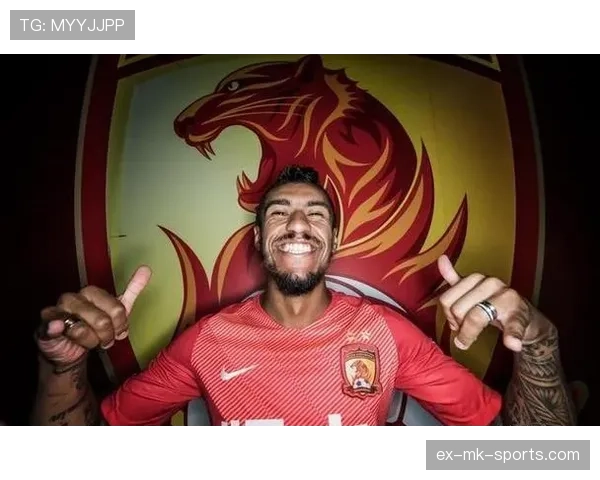 保利尼奥强势前插撕开防线，关键战主导进攻趋势